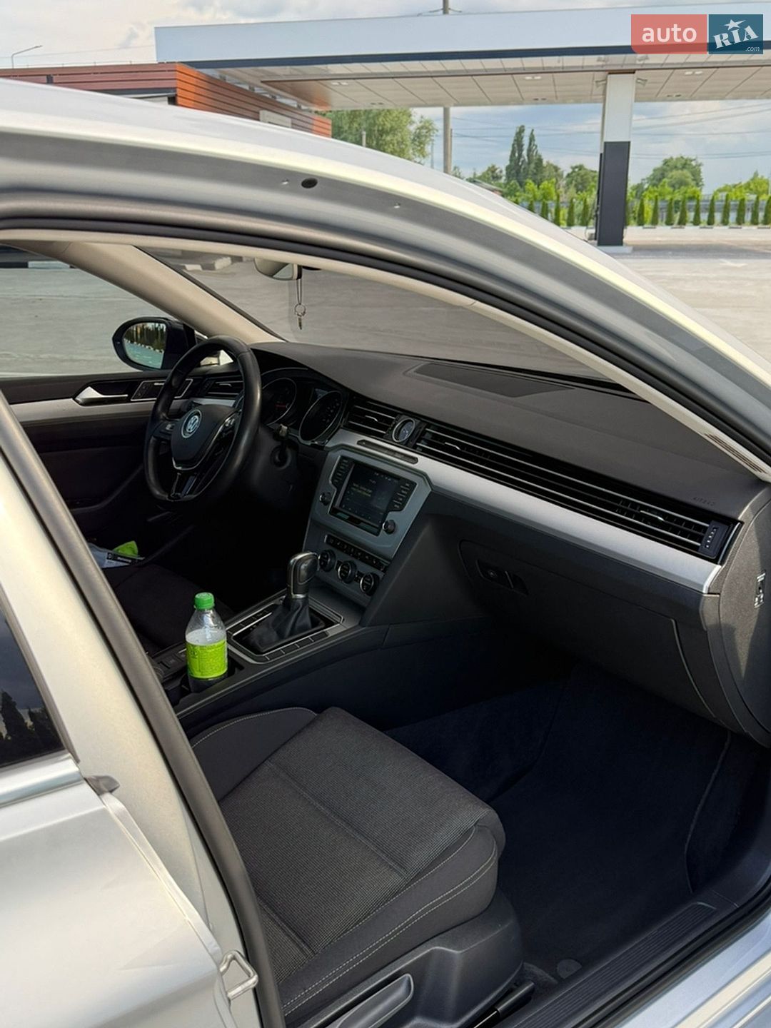 Volkswagen Passat 2015 VIN WVWZZZ3CZFE505501 фото оголошення 21 з 27