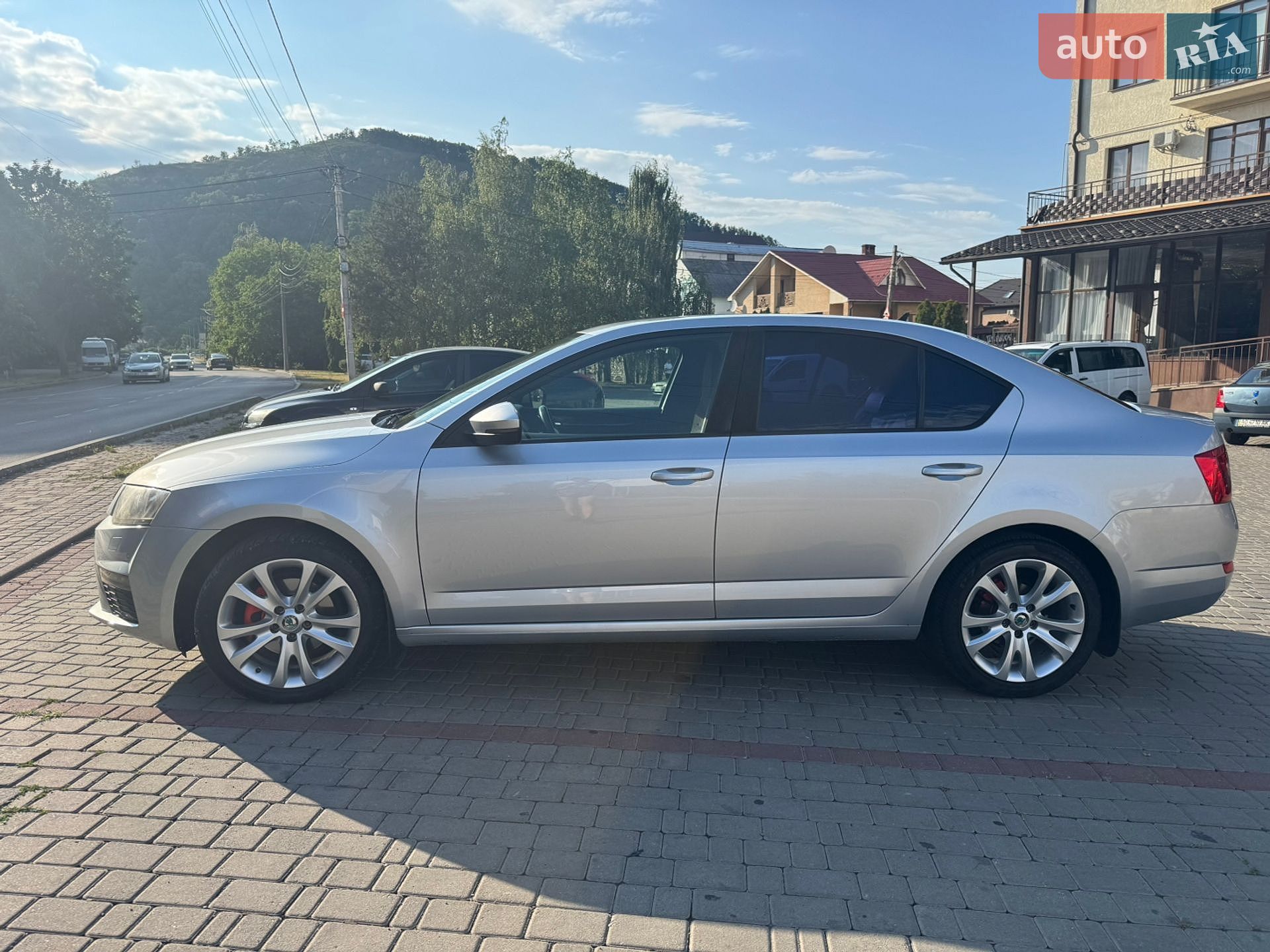 Skoda Octavia 2013 VIN TMBAC7NE7D0017280 фото оголошення 5 з 8