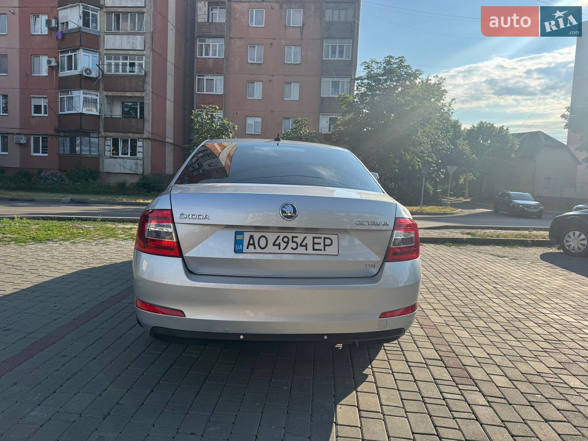 Skoda Octavia 2013 VIN TMBAC7NE7D0017280 фото оголошення 6 з 8