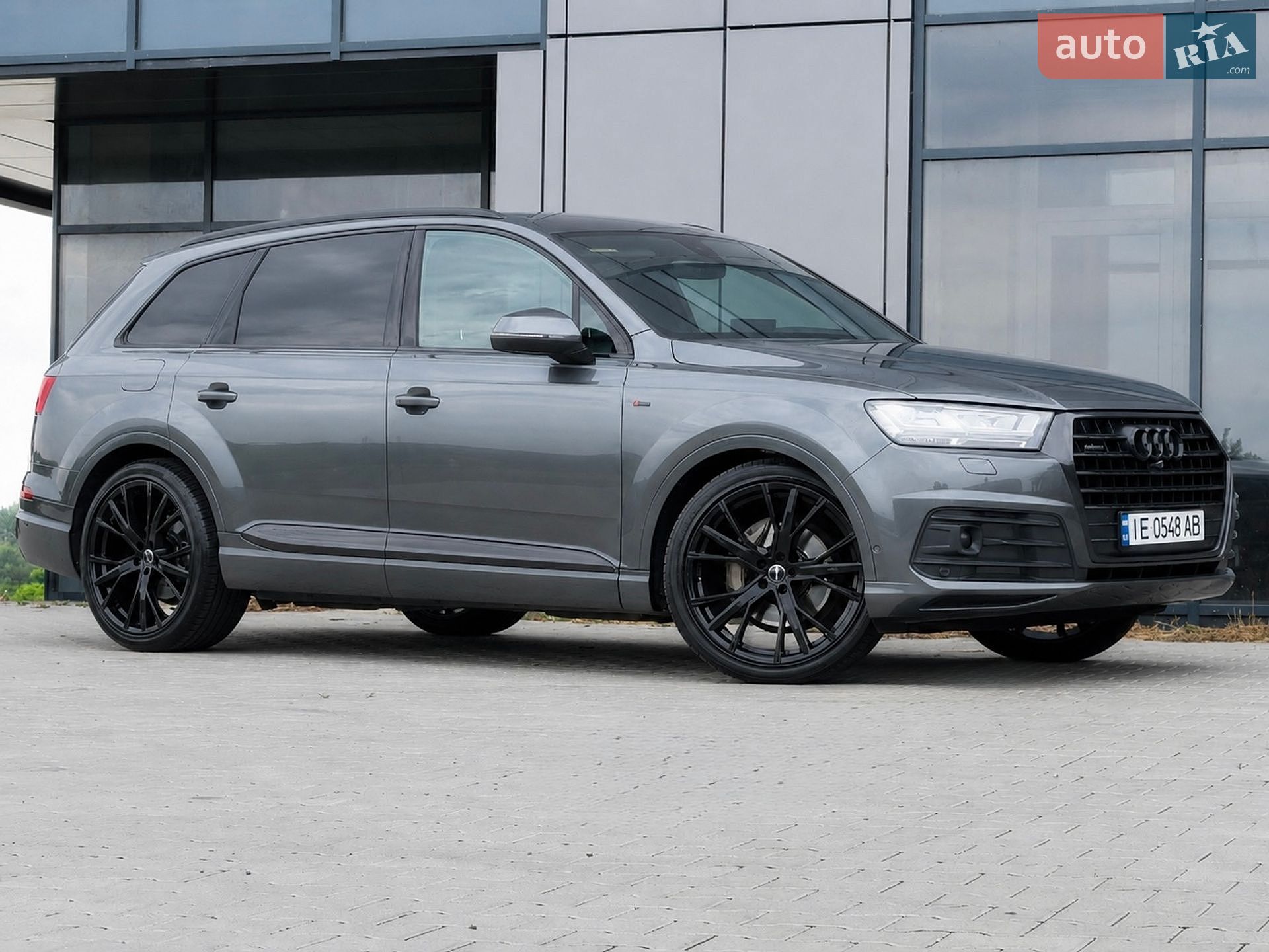Audi Q7 2017 VIN WAUZZZ4M1HD053127 фото оголошення 3 з 78