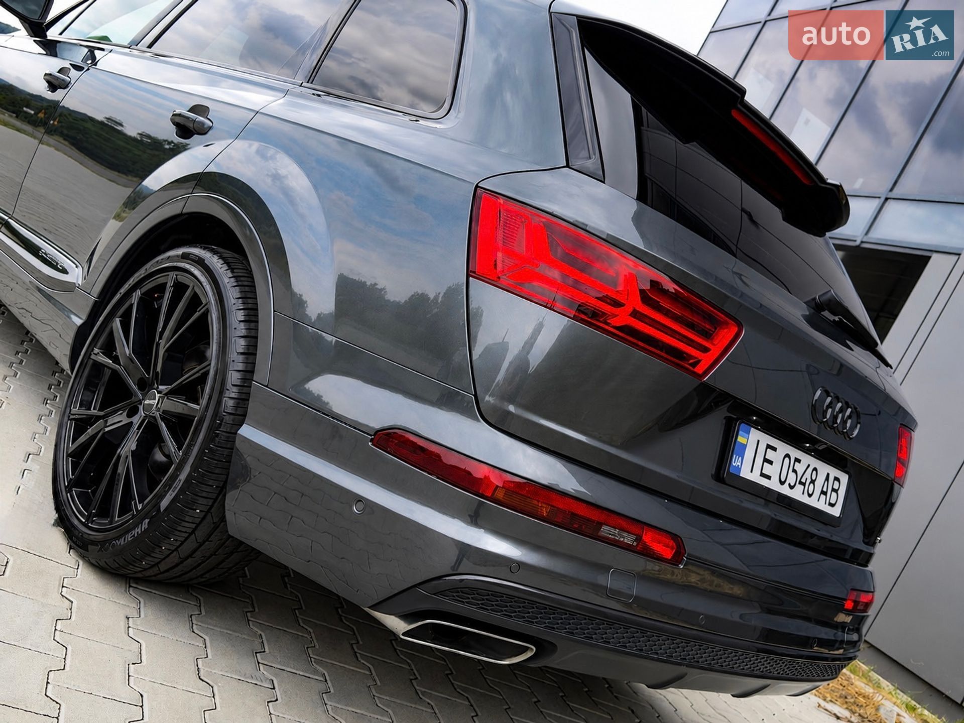 Audi Q7 2017 VIN WAUZZZ4M1HD053127 фото оголошення 10 з 78