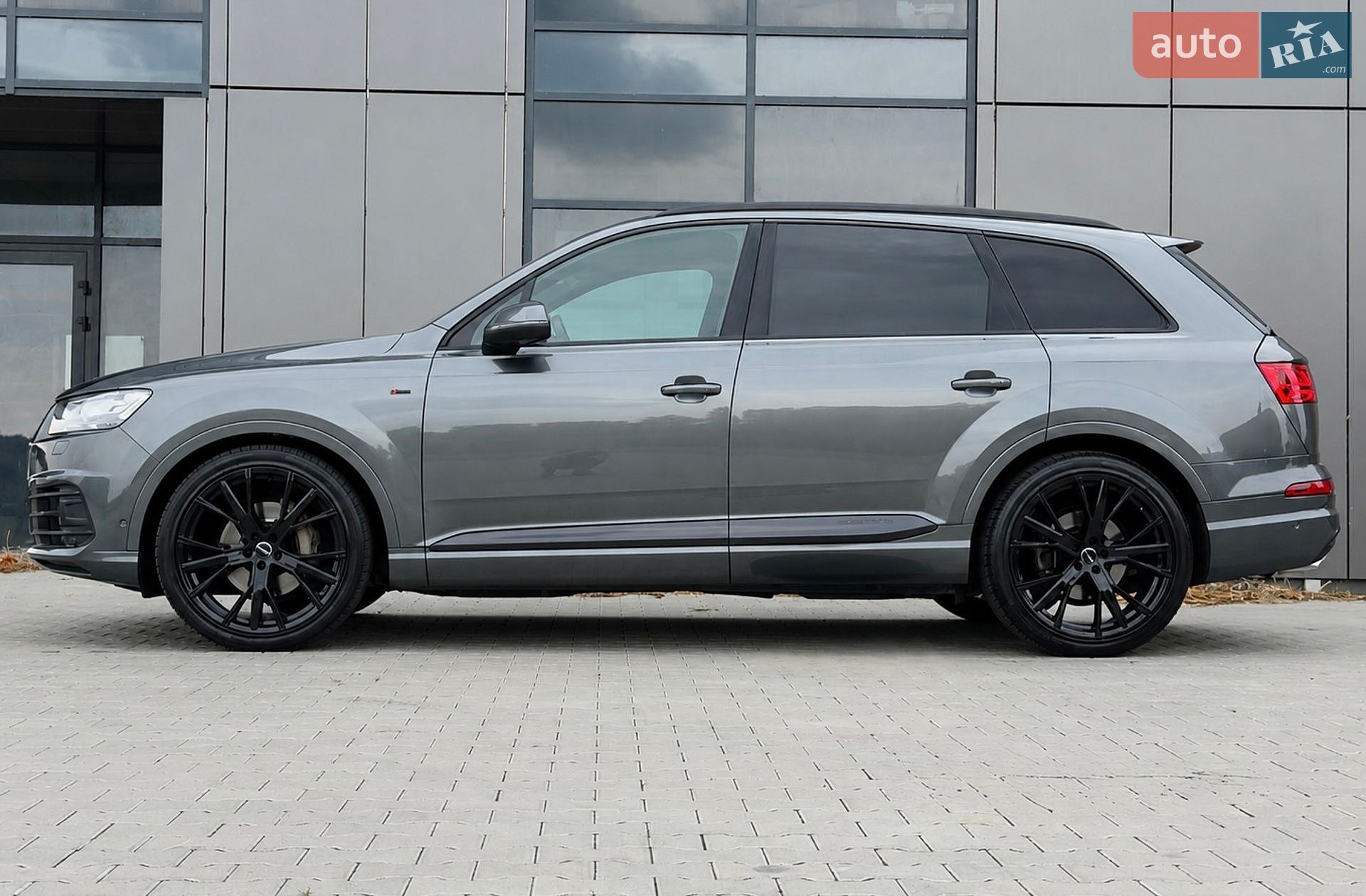 Audi Q7 2017 VIN WAUZZZ4M1HD053127 фото оголошення 6 з 78