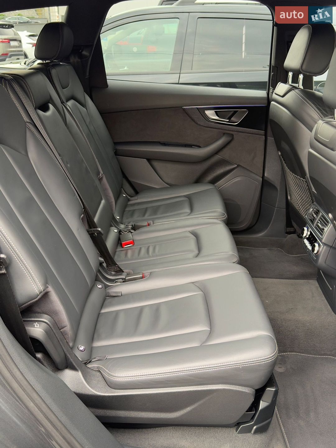 Audi Q7 2017 VIN WAUZZZ4M1HD053127 фото оголошення 15 з 78