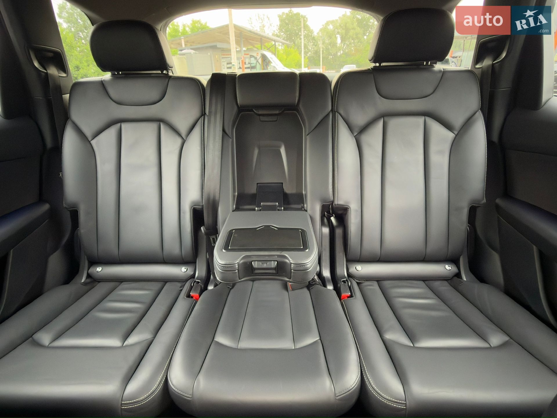 Audi Q7 2017 VIN WAUZZZ4M1HD053127 фото оголошення 19 з 78