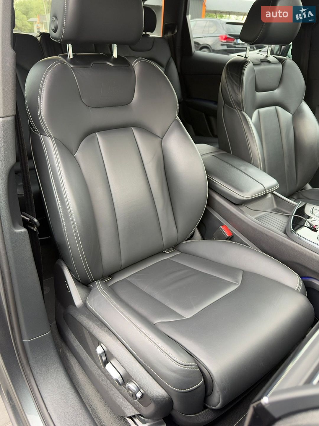 Audi Q7 2017 VIN WAUZZZ4M1HD053127 фото оголошення 22 з 78