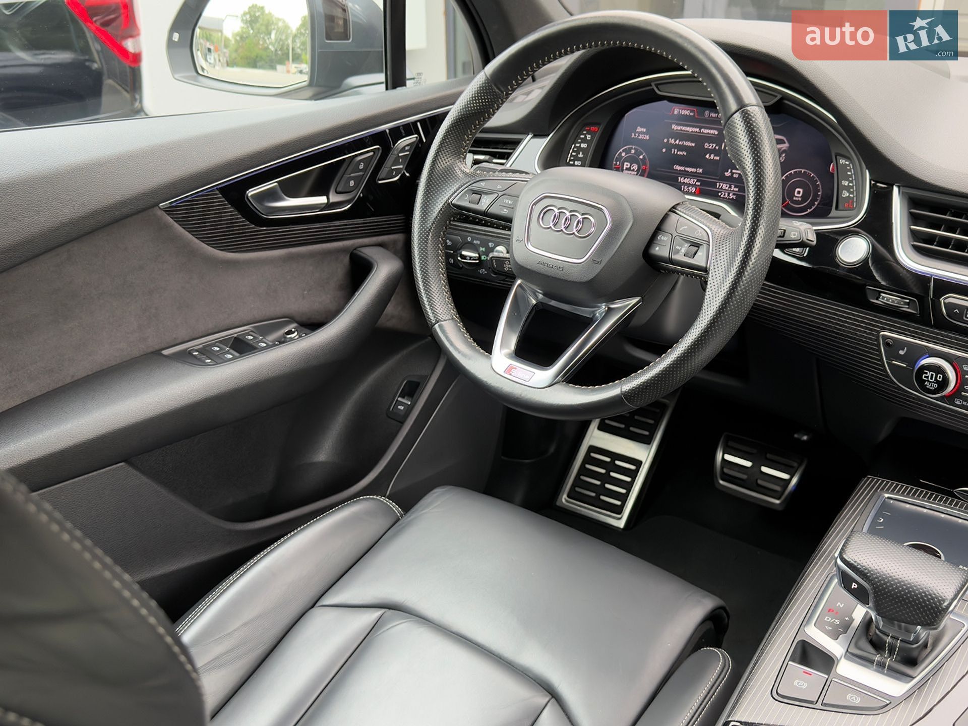 Audi Q7 2017 VIN WAUZZZ4M1HD053127 фото оголошення 23 з 78