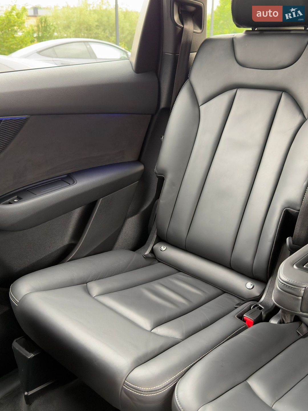 Audi Q7 2017 VIN WAUZZZ4M1HD053127 фото оголошення 25 з 78