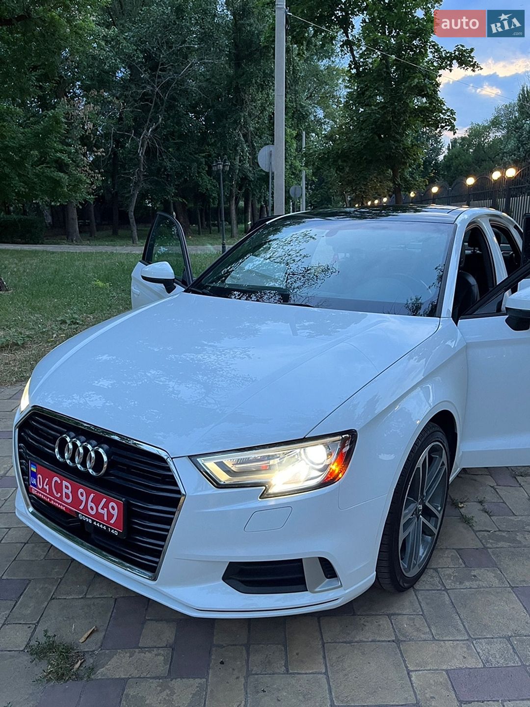 Audi A3 2017 VIN WAUAUGFF7H1054282 фото оголошення 16 з 59