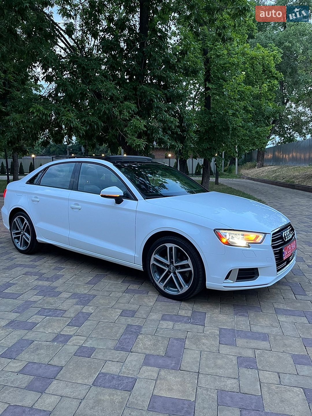 Audi A3 2017 VIN WAUAUGFF7H1054282 фото оголошення 20 з 59