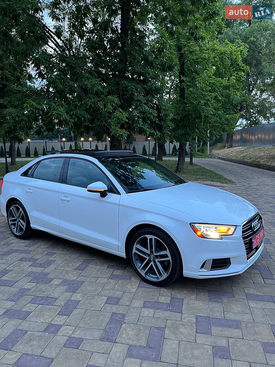 Audi A3 2017 VIN WAUAUGFF7H1054282 фото оголошення 21 з 59