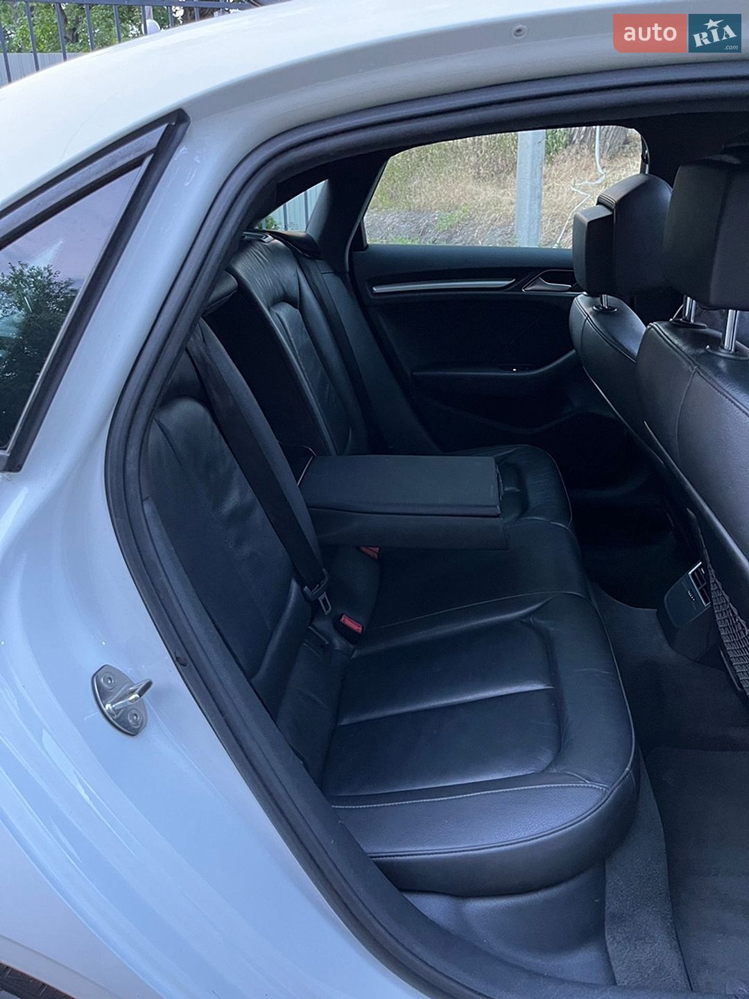 Audi A3 2017 VIN WAUAUGFF7H1054282 фото оголошення 48 з 59