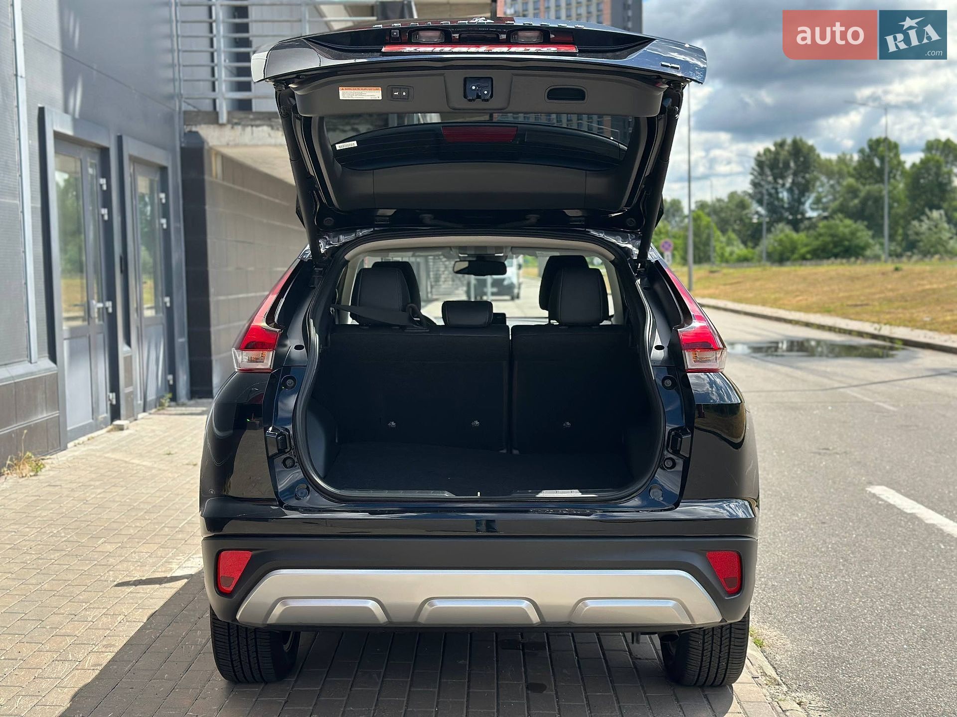 Mitsubishi Eclipse Cross 2024 VIN JA4ATWAA9RZ043261 фото оголошення 9 з 20