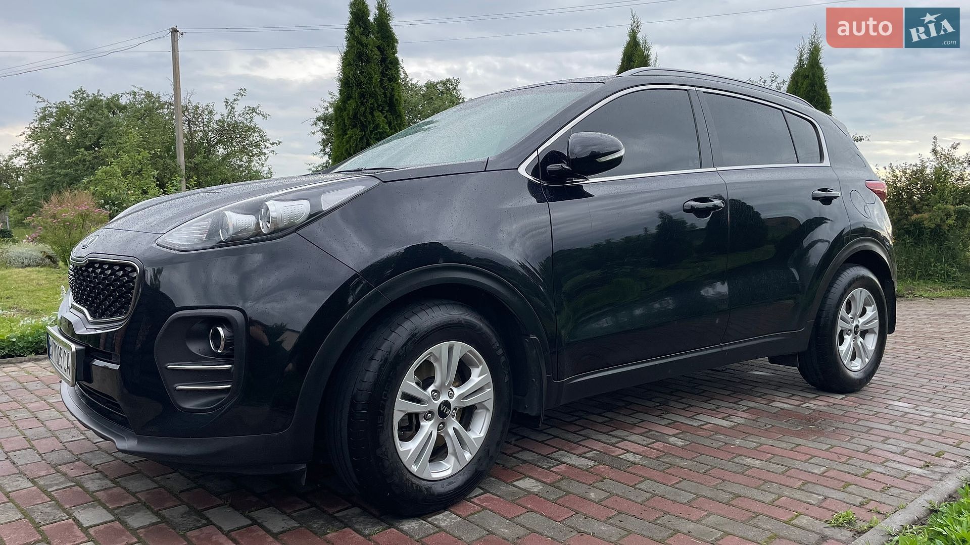 Kia Sportage 2017 VIN U5YPG815GHL342990 фото оголошення 4 з 26