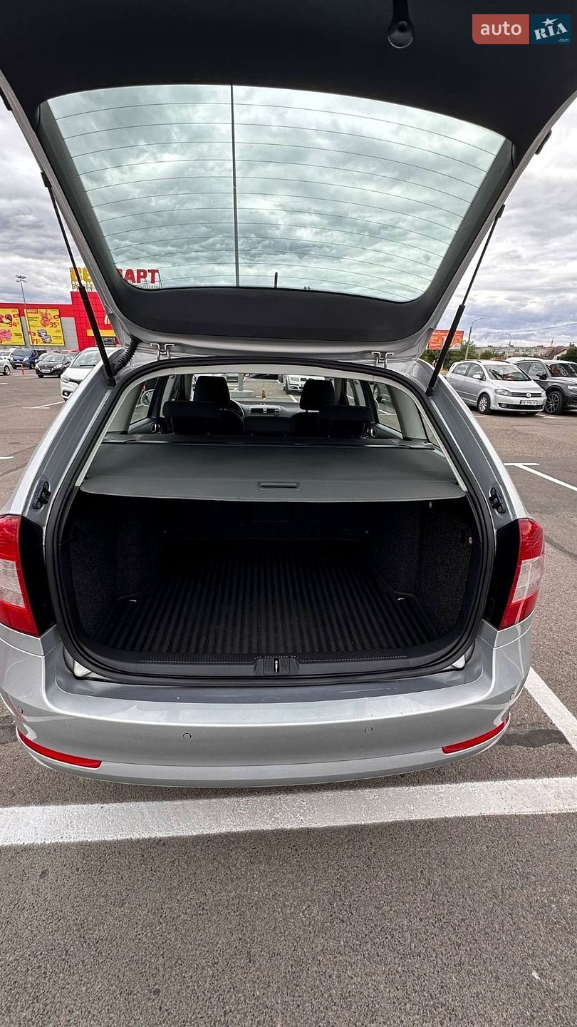 Skoda Octavia 2012 VIN TMBHT61Z3C2104632 фото оголошення 10 з 10