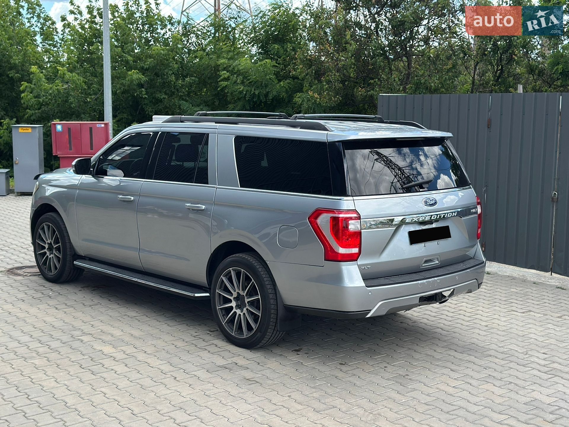 Ford Expedition 2020 VIN 1FMJK1JT4LEA36645 фото оголошення 2 з 43