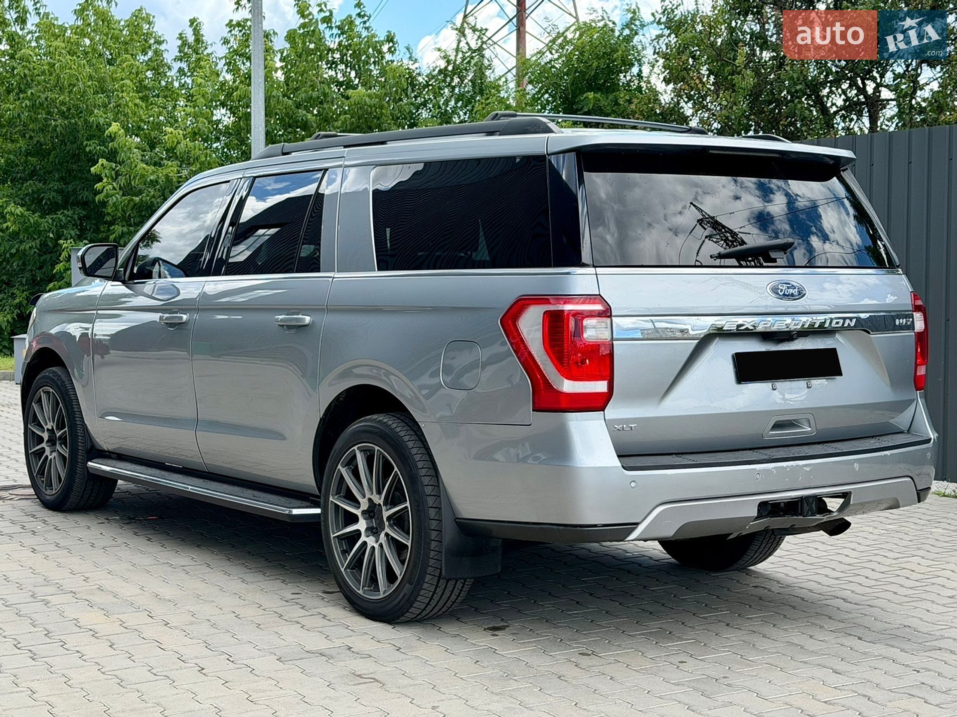Ford Expedition 2020 VIN 1FMJK1JT4LEA36645 фото оголошення 8 з 43