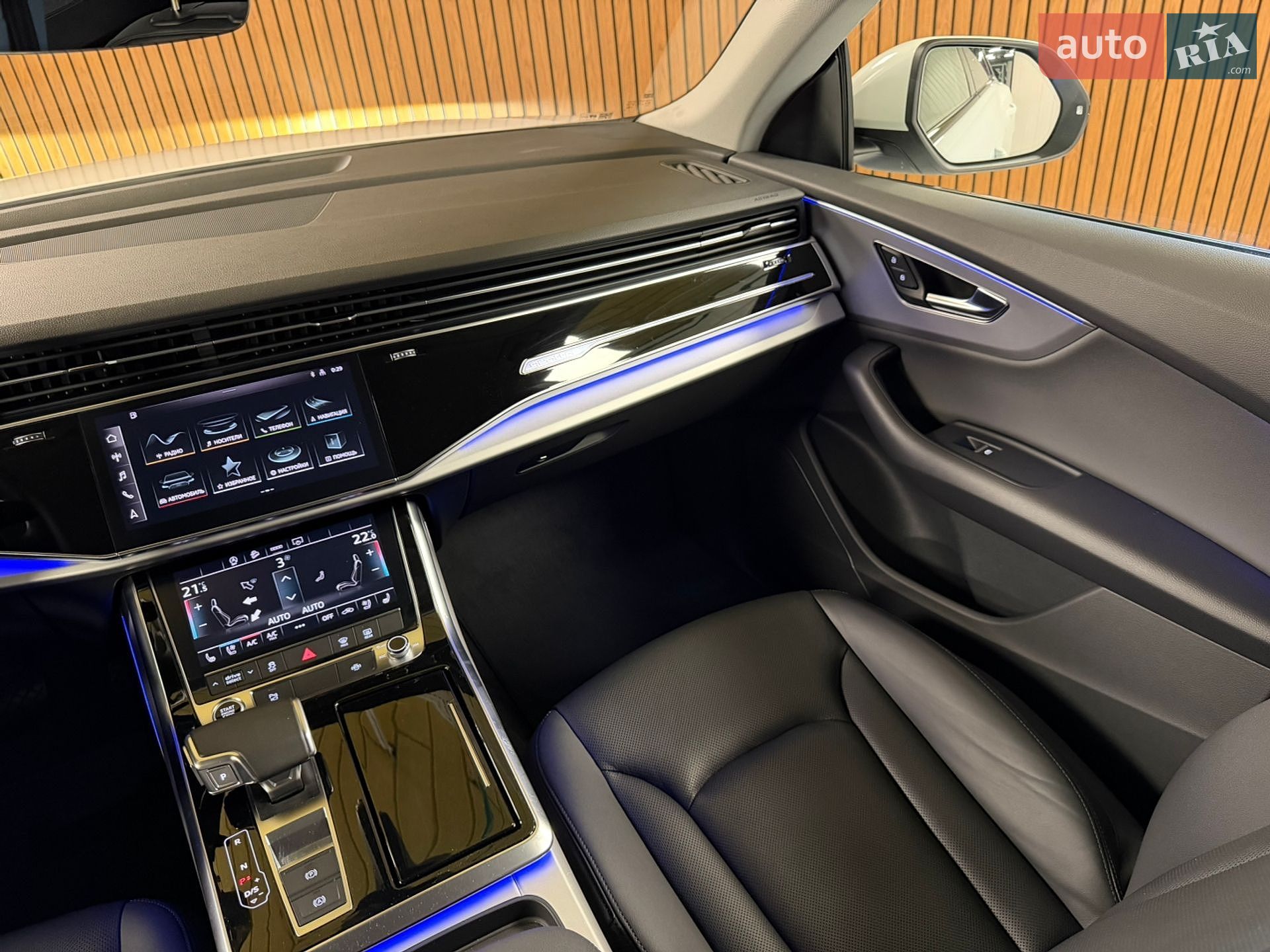 Audi Q8 2020 VIN WAUZZZF14MD011502 фото оголошення 34 з 55