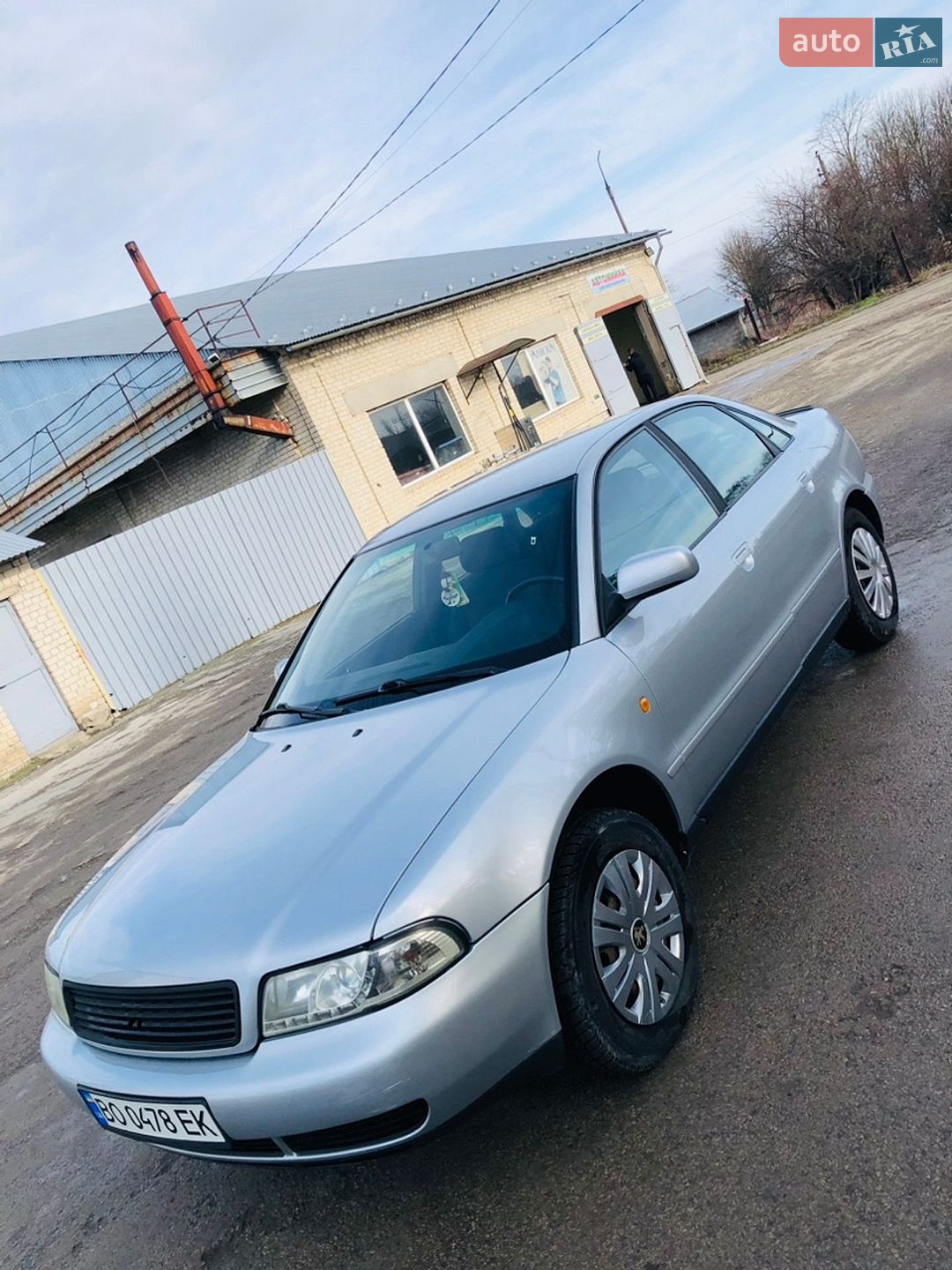 Audi A4 1998 VIN WAUZZZ8DZXA077572 фото оголошення 10 з 31