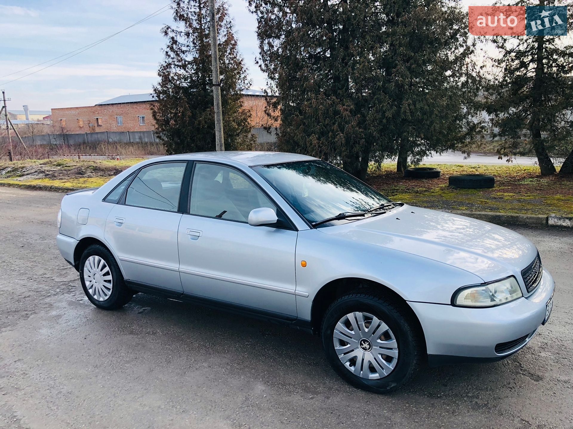 Audi A4 1998 VIN WAUZZZ8DZXA077572 фото оголошення 14 з 31