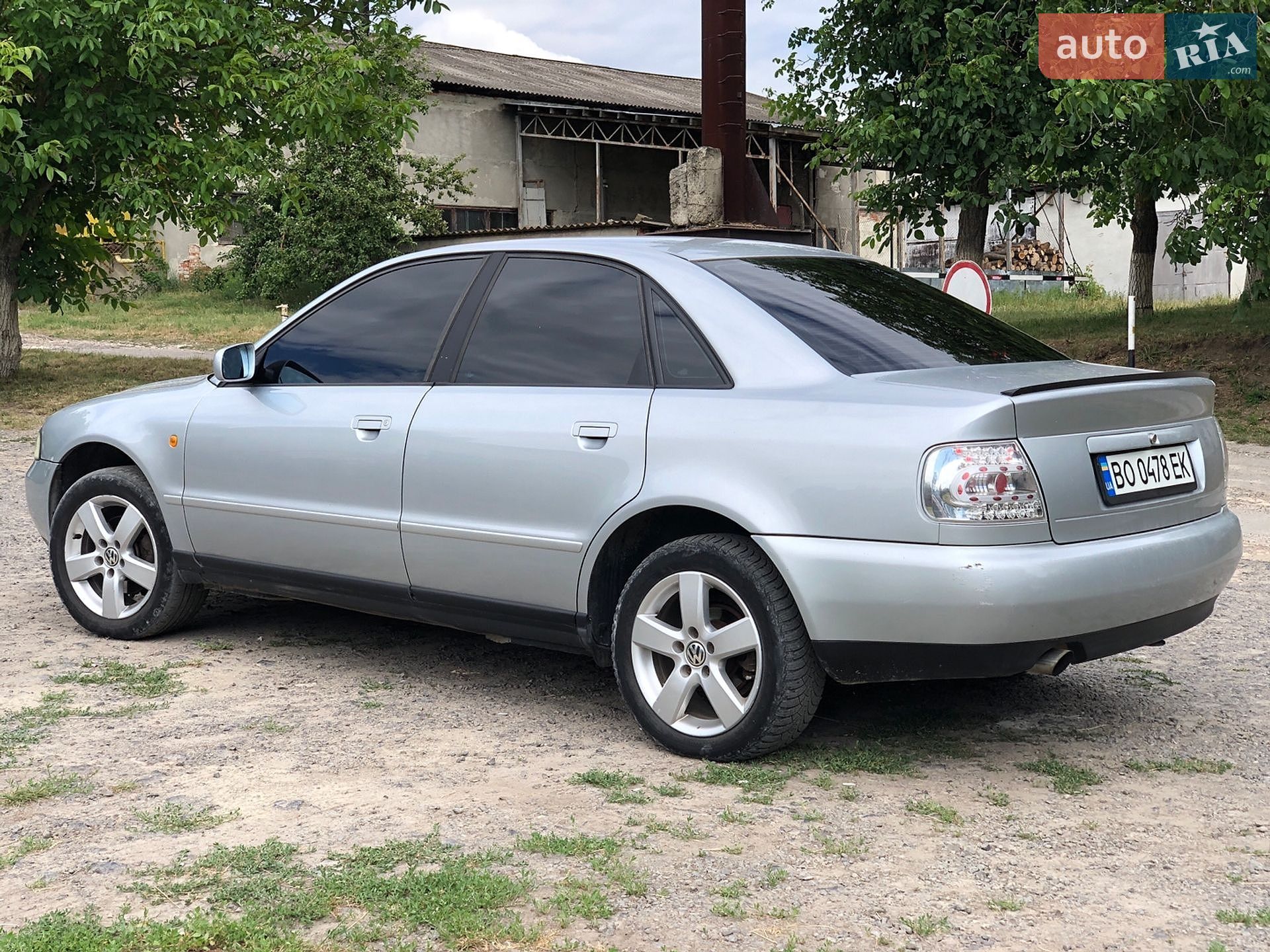 Audi A4 1998 VIN WAUZZZ8DZXA077572 фото оголошення 16 з 31