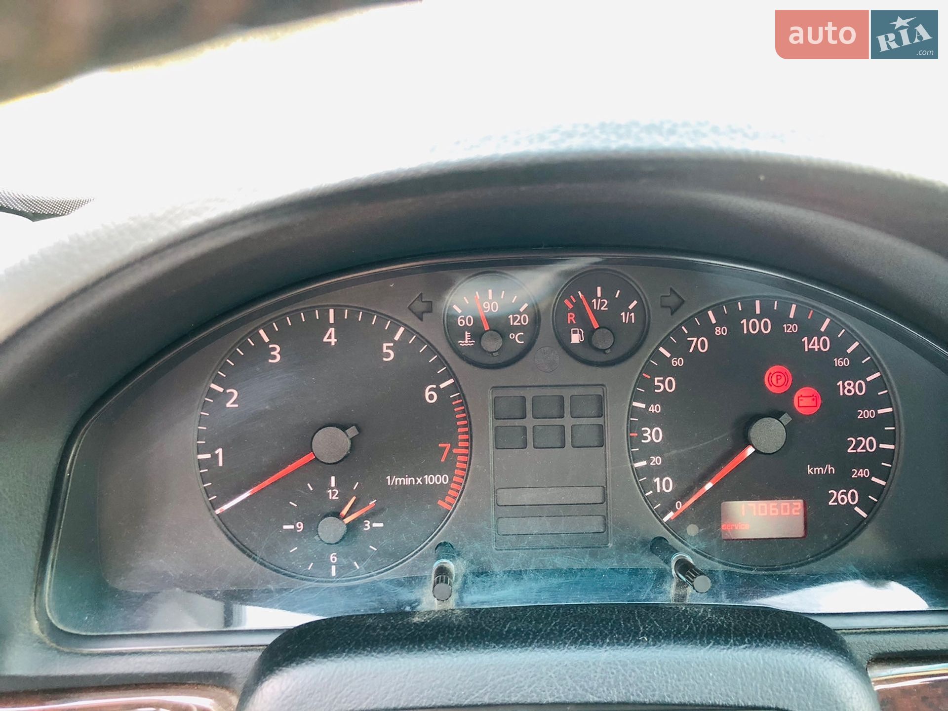 Audi A4 1998 VIN WAUZZZ8DZXA077572 фото оголошення 26 з 31
