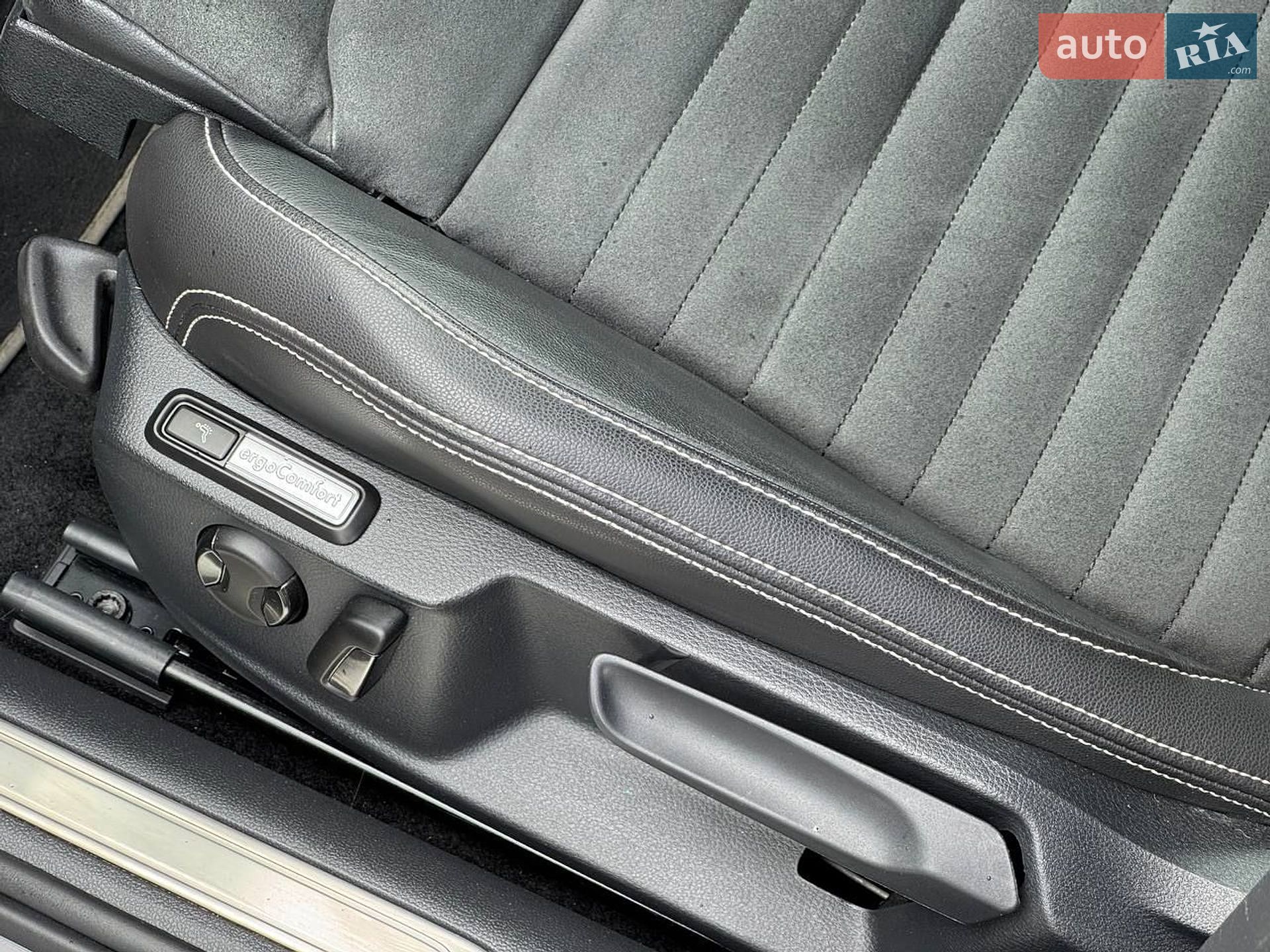 Volkswagen Passat 2021 VIN WVWZZZ3CZME109062 фото оголошення 22 з 32