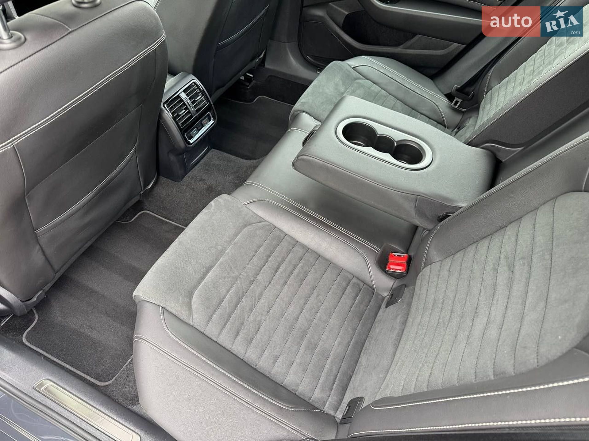 Volkswagen Passat 2021 VIN WVWZZZ3CZME109062 фото оголошення 25 з 32
