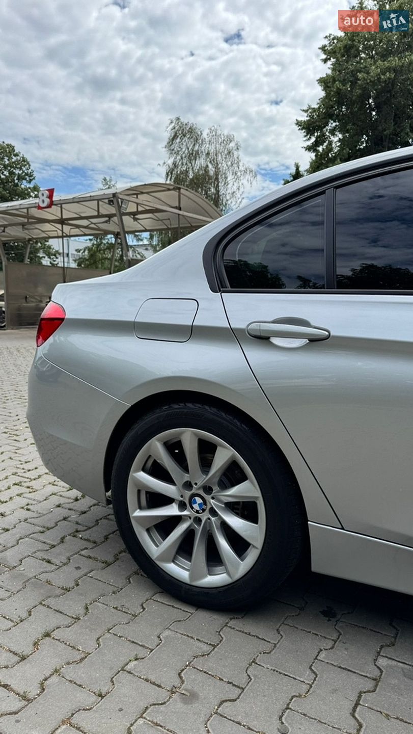 BMW 3 Series 2015 VIN WBA8A3C53GK551513 фото оголошення 10 з 60