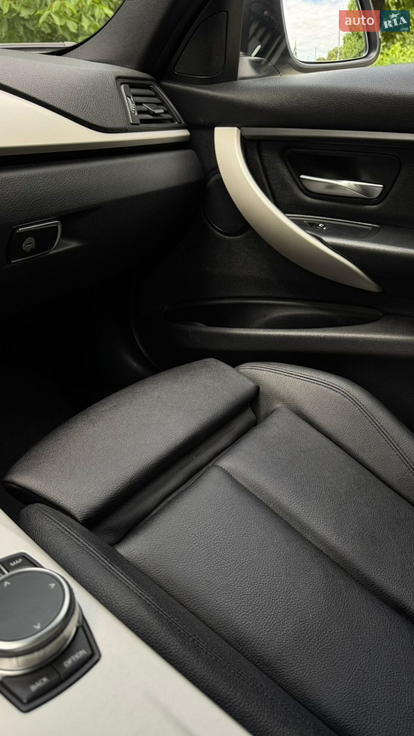 BMW 3 Series 2015 VIN WBA8A3C53GK551513 фото оголошення 32 з 60