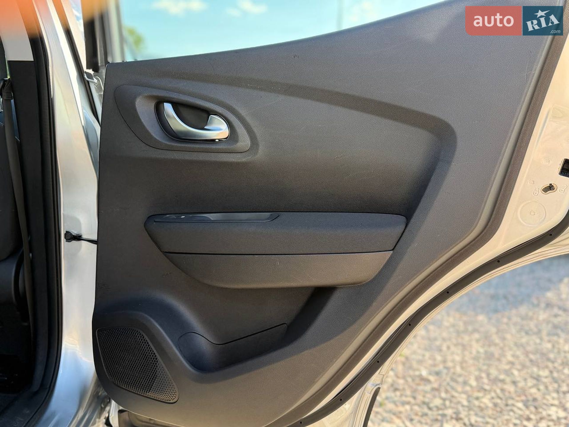 Renault Kadjar 2020 VIN VF1RFE00066186016 фото оголошення 34 з 41