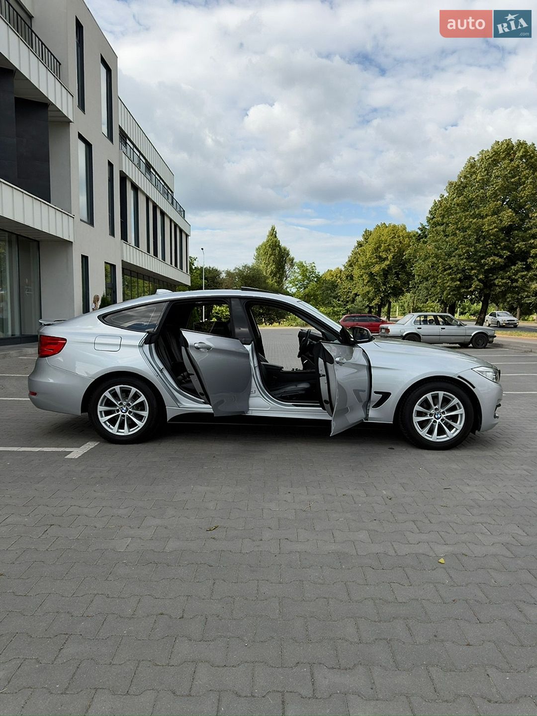 BMW 3 Series GT 2015 VIN WBA8Z5C56FGS36856 фото оголошення 21 з 65