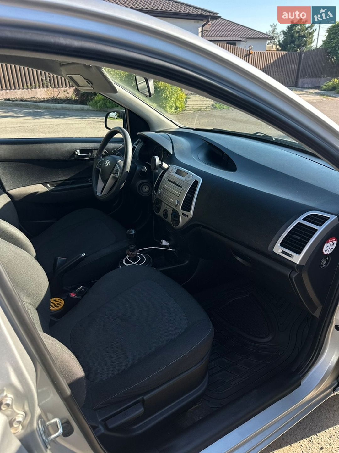 Hyundai i20 2011 VIN NLHBA51BABZ047989 фото оголошення 8 з 23
