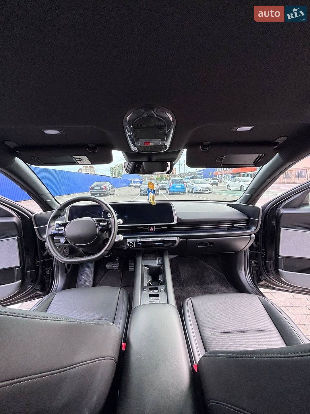 Hyundai Ioniq 6 2023 VIN KMHM34AC1PA019570 фото оголошення 54 з 57