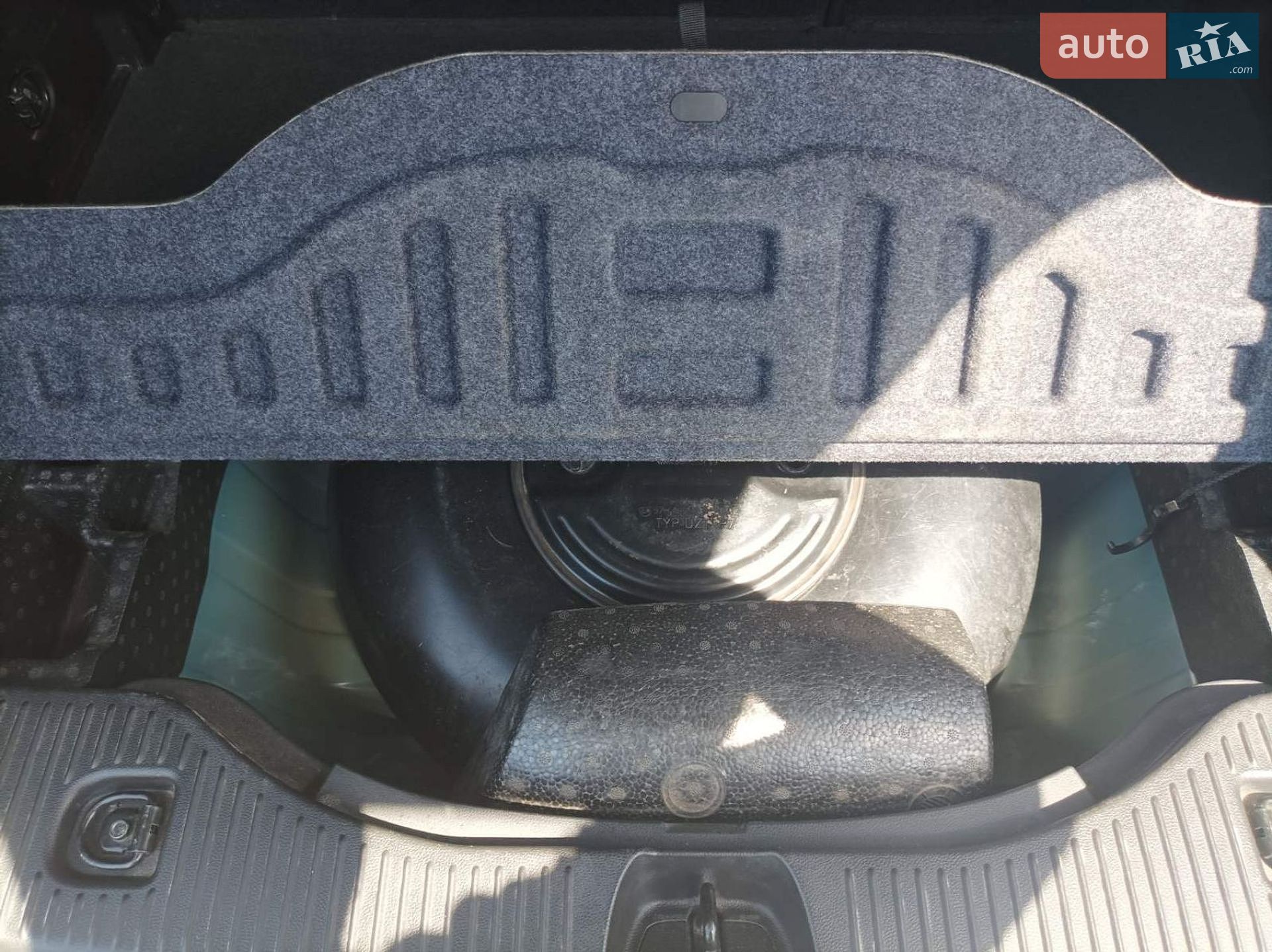 Chevrolet Trax 2016 VIN KL7CJKSB2GB757529 фото оголошення 24 з 32