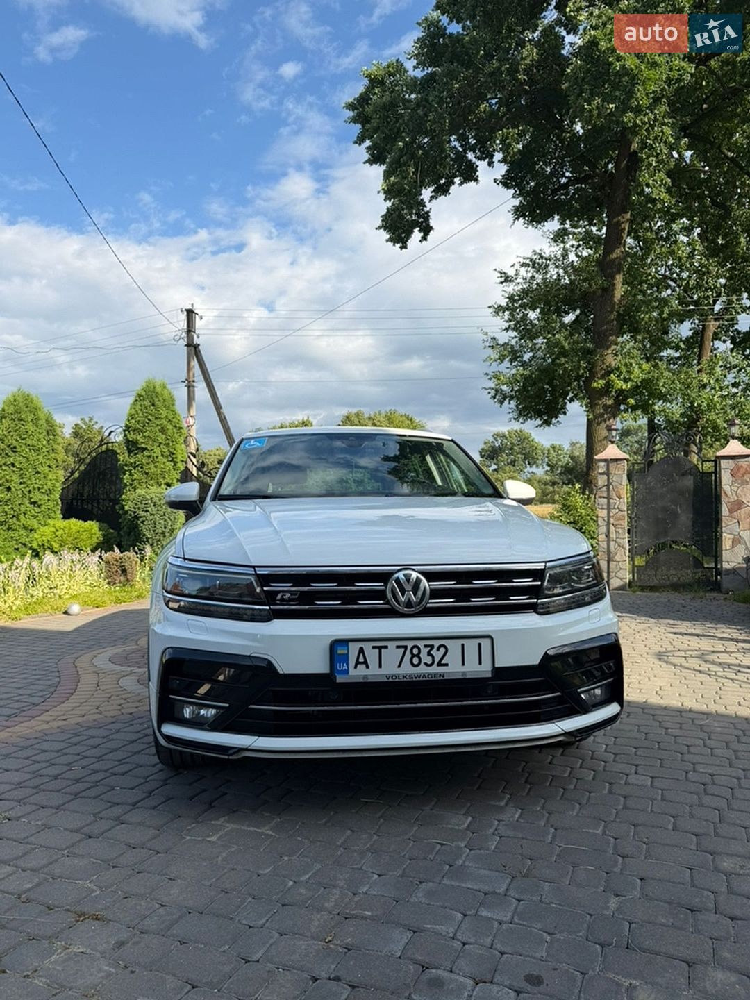 Volkswagen Tiguan 2019 VIN WVGZZZ5NZKW888620 фото оголошення 3 з 48