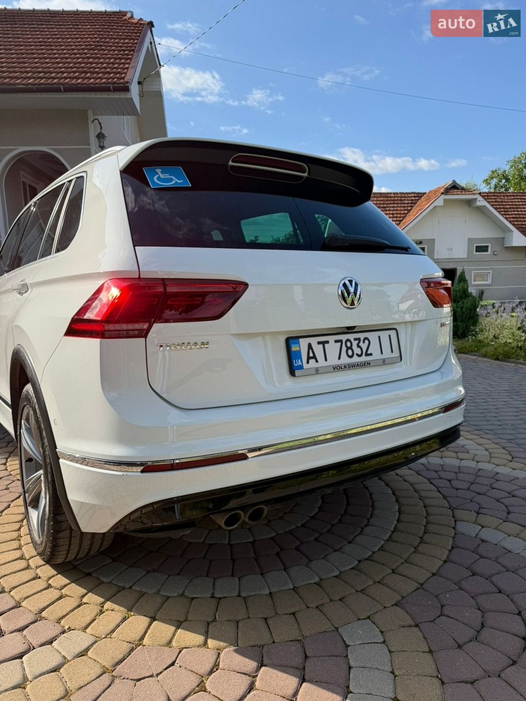 Volkswagen Tiguan 2019 VIN WVGZZZ5NZKW888620 фото оголошення 7 з 48