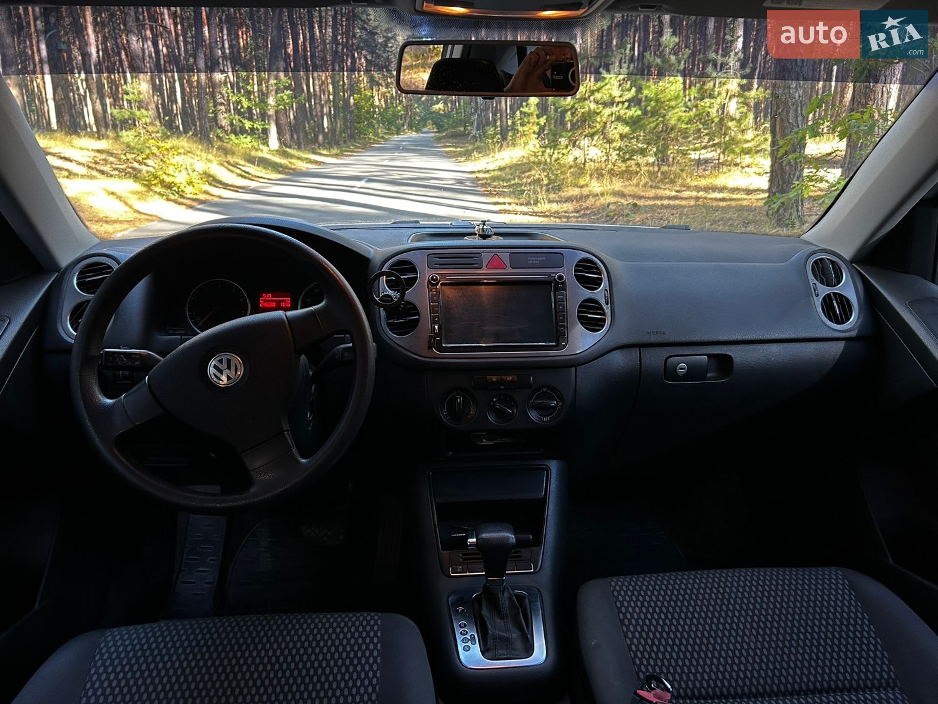 Volkswagen Tiguan 2009 VIN WVGAV75N49W530254 фото оголошення 12 з 21