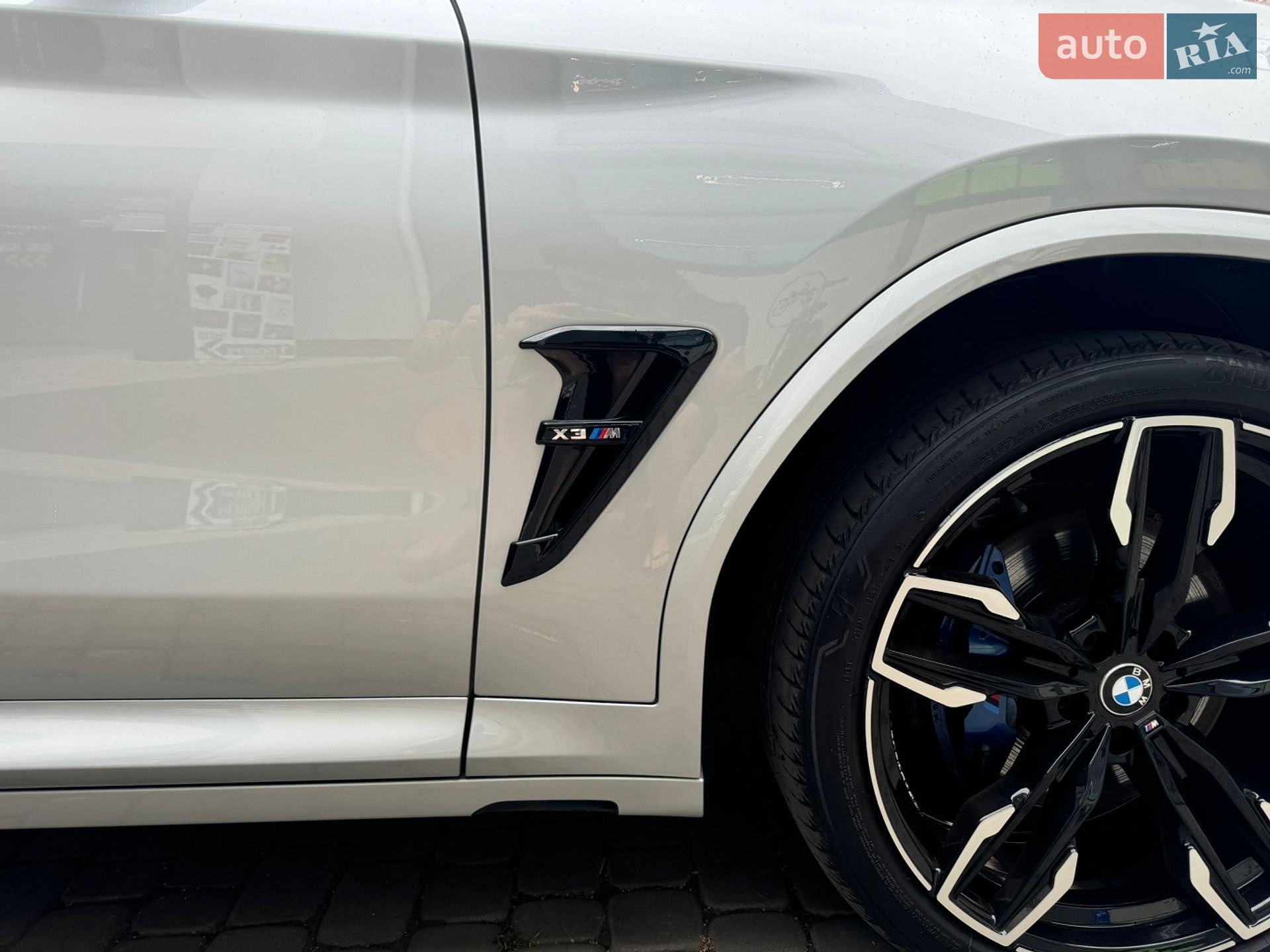BMW X3 2019 VIN 5UXTS3C55K0Z05545 фото оголошення 18 з 42