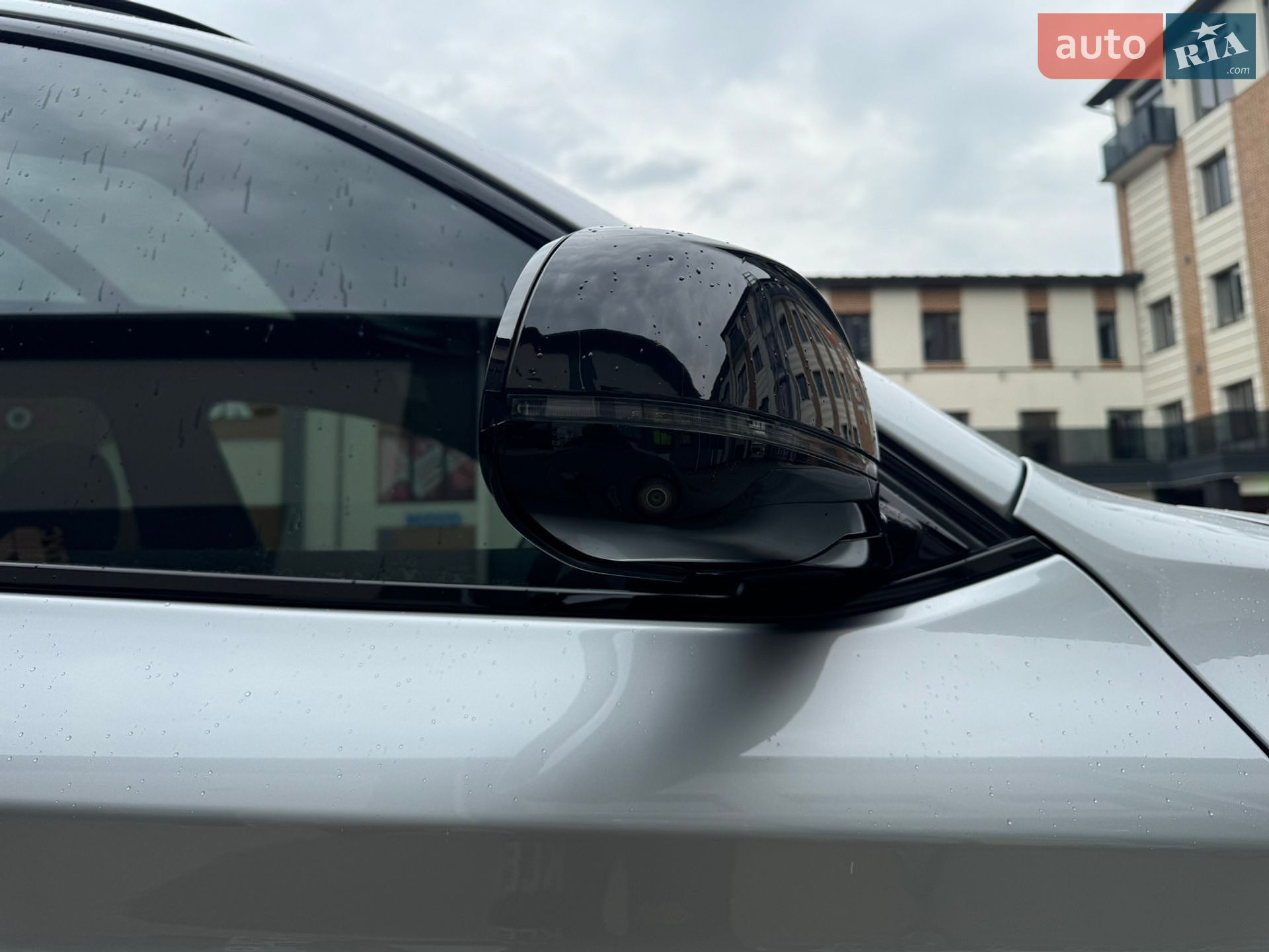 BMW X3 2019 VIN 5UXTS3C55K0Z05545 фото оголошення 19 з 42