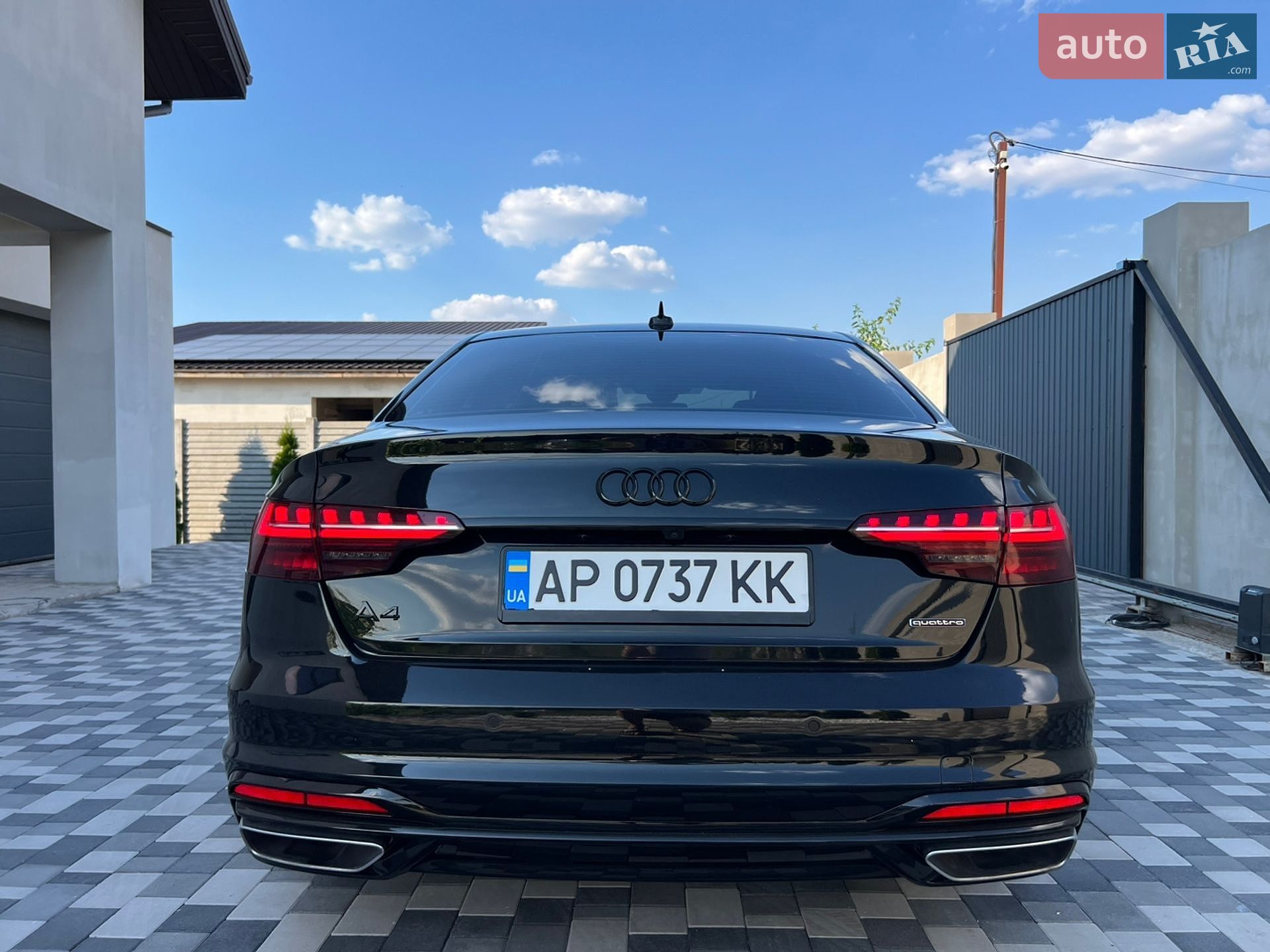 Audi A4 2023 VIN WAUEAAF41RN000315 фото оголошення 8 з 31