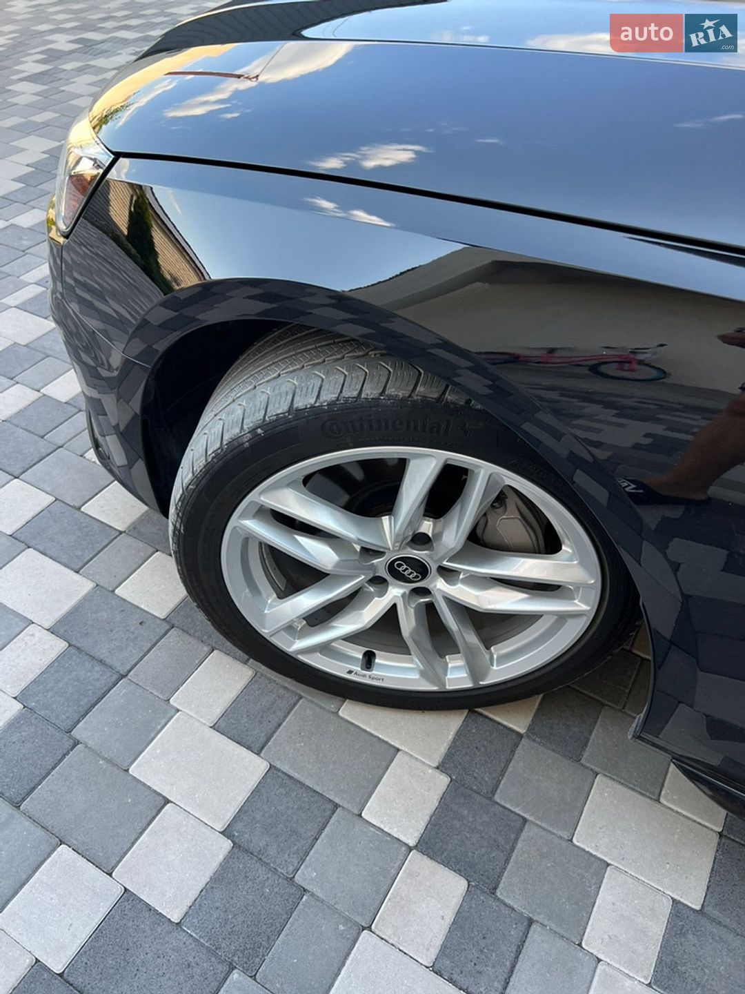 Audi A4 2023 VIN WAUEAAF41RN000315 фото оголошення 26 з 31