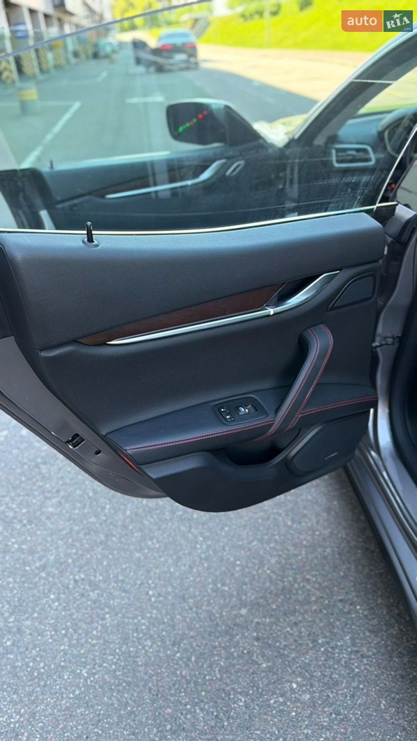 Maserati Ghibli 2016 VIN ZAM57RTA4G1183221 фото оголошення 64 з 73