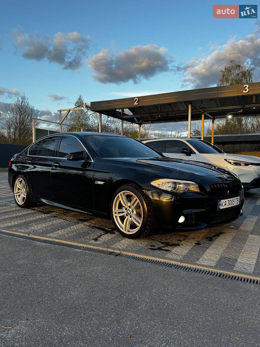 BMW 5 Series 2010 VIN WBAFR7C56BC267111 фото оголошення 28 з 37