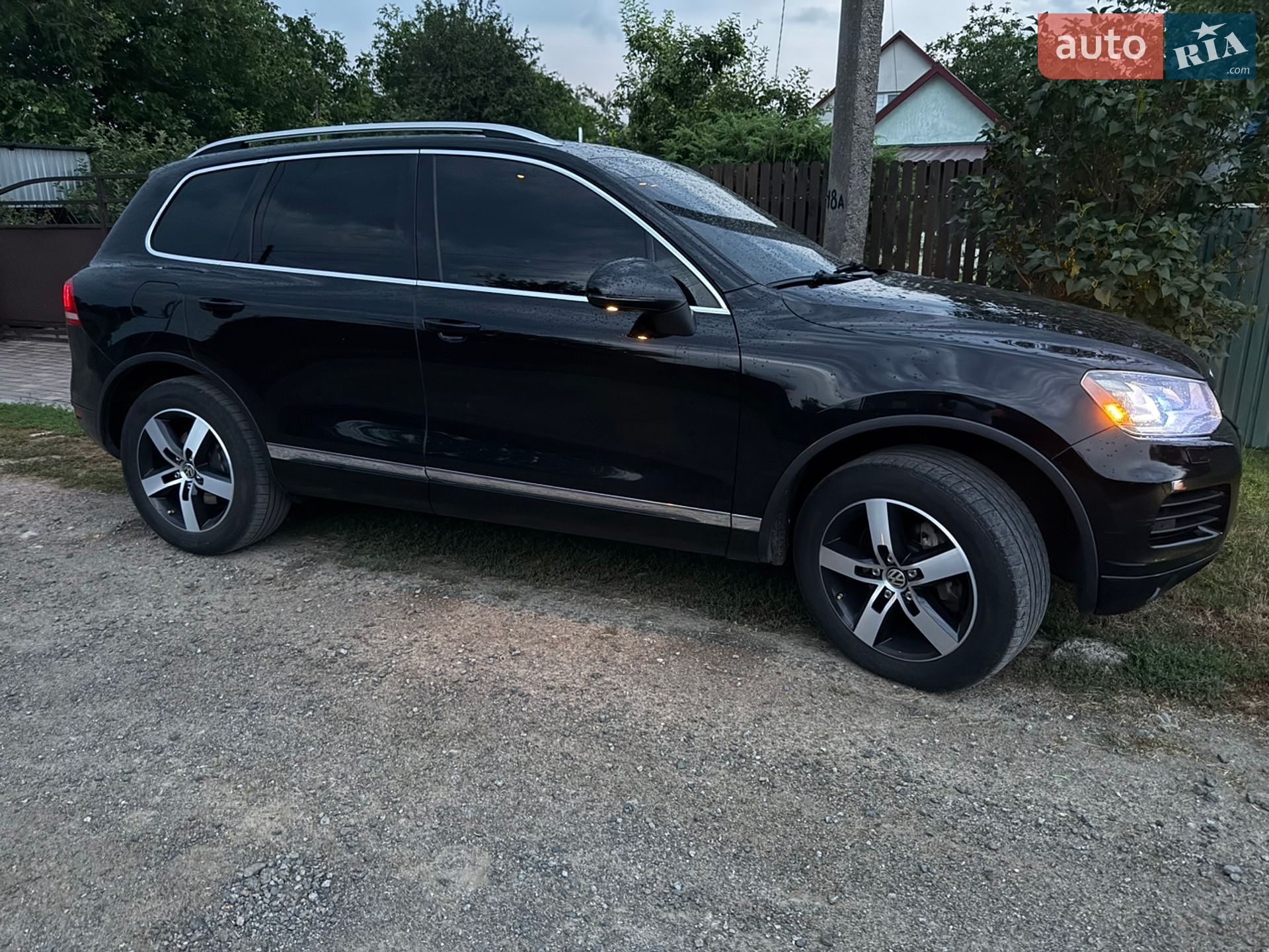 Volkswagen Touareg 2011 VIN WVGFK9BP0BD005547 фото оголошення 2 з 3