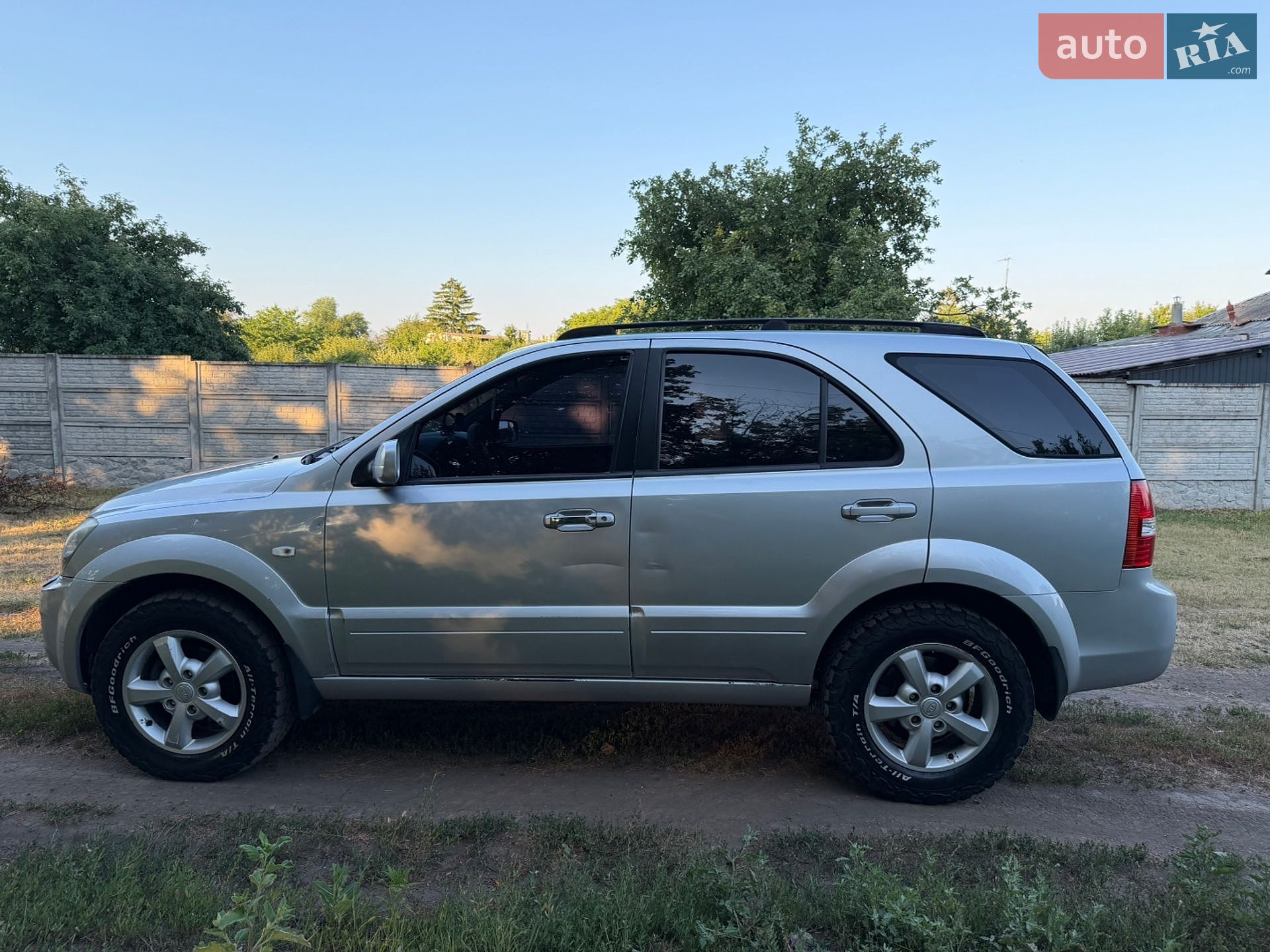 Kia Sorento 2007 VIN KNEJC524875757059 фото оголошення 10 з 19
