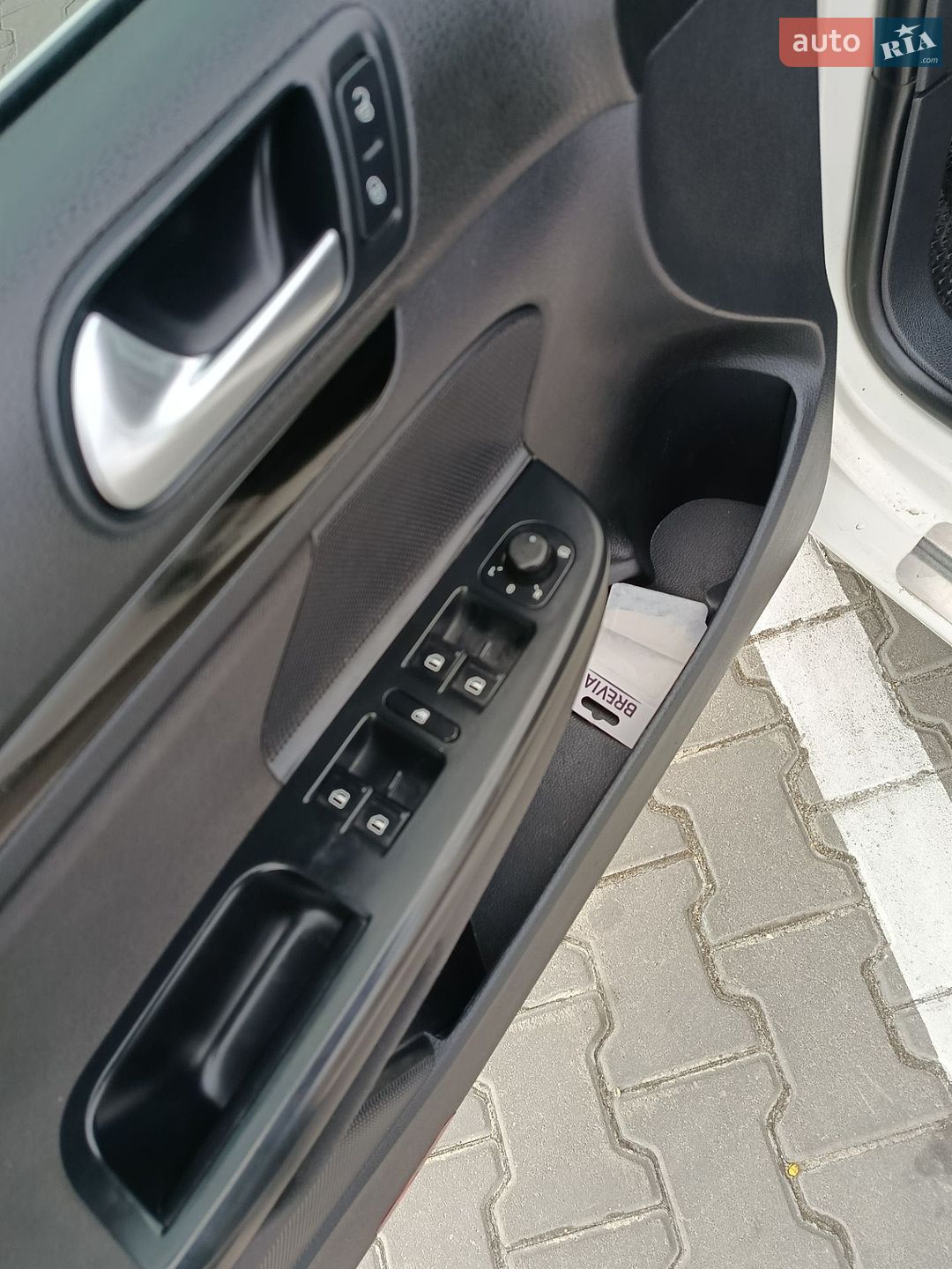 Volkswagen Golf 2010 VIN WVWZZZ1KZAM692792 фото оголошення 4 з 5