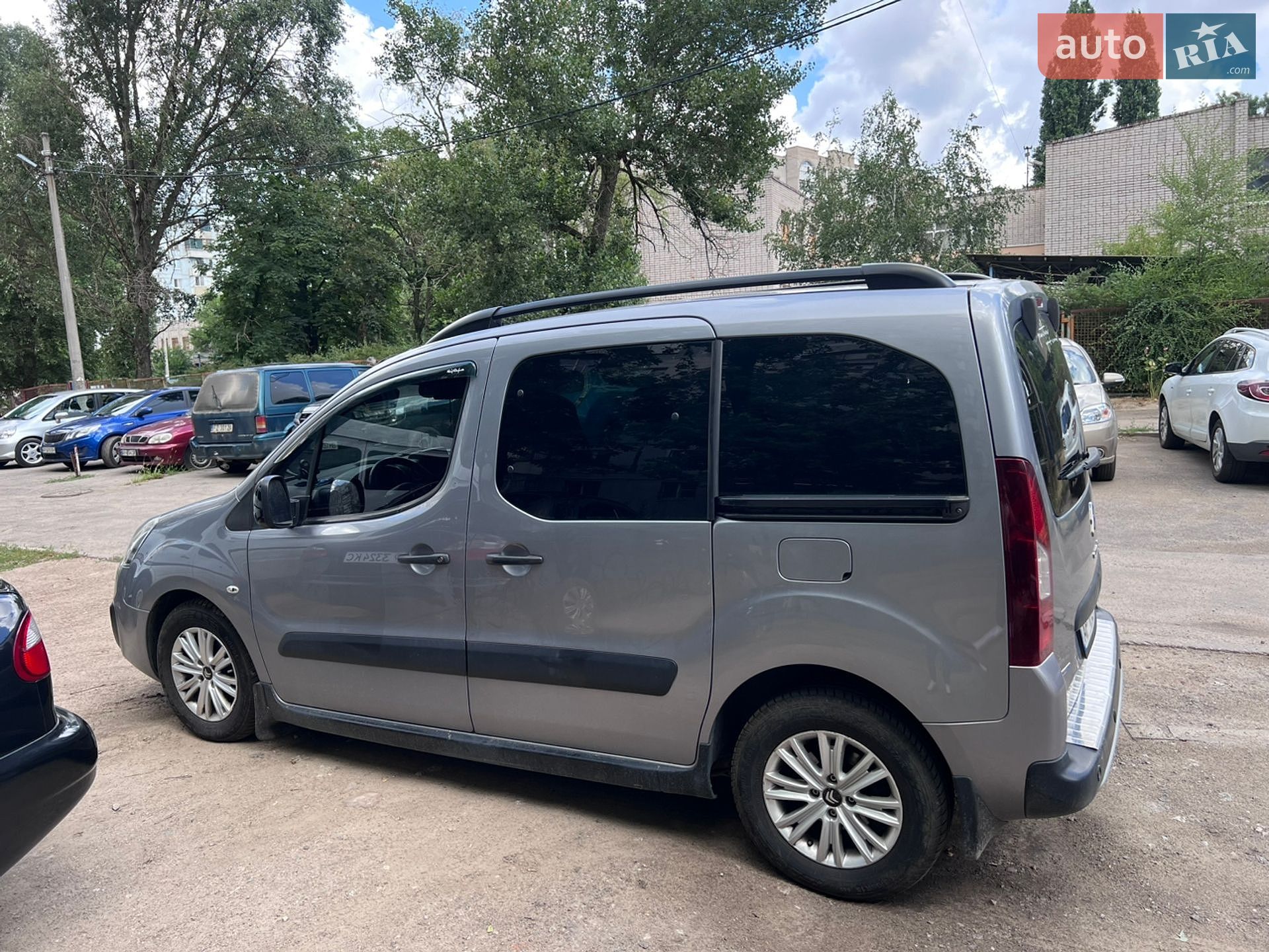 Citroen Berlingo 2015 VIN VF77JBHY6FJ679084 фото оголошення 2 з 8