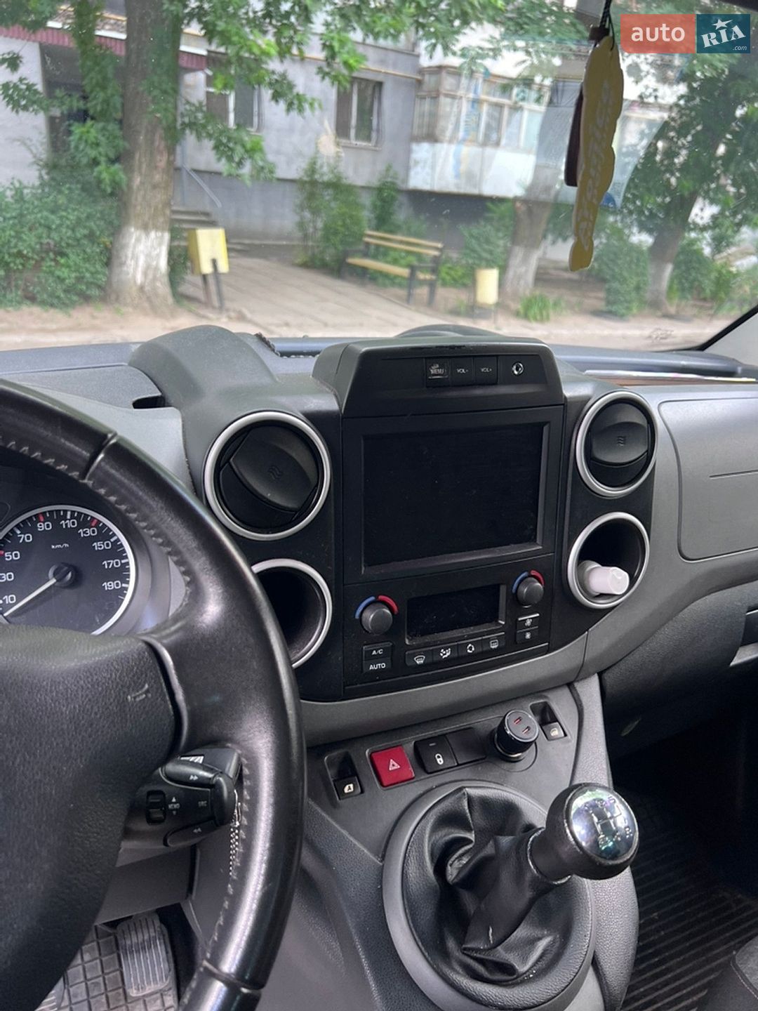 Citroen Berlingo 2015 VIN VF77JBHY6FJ679084 фото оголошення 4 з 8