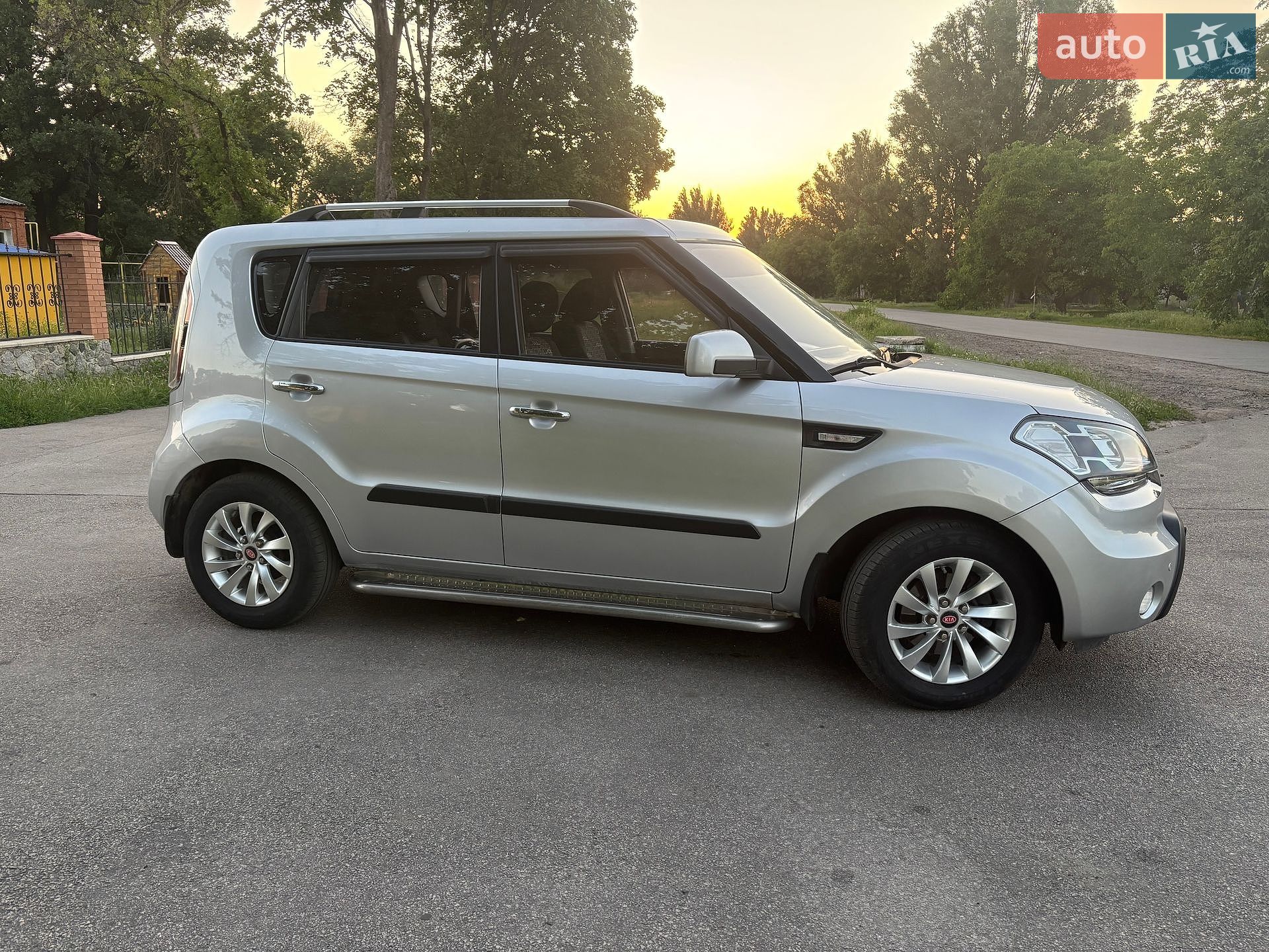 Kia Soul 2010 VIN Y6DJT811BB7719199 фото оголошення 8 з 21