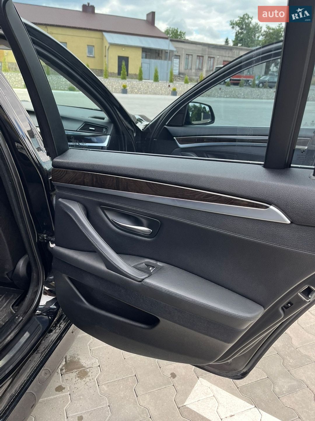 BMW 5 Series 2015 VIN WBA5A7C50GG146903 фото оголошення 23 з 31